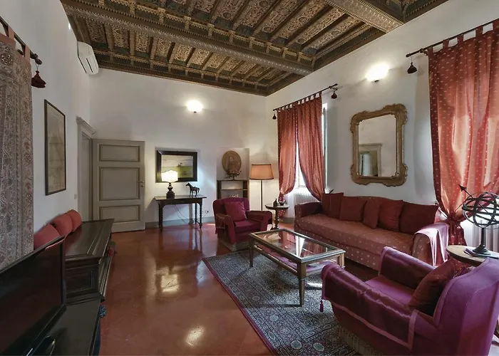 Residenze D'epoca Palazzo Coli Bizzarrini Siena