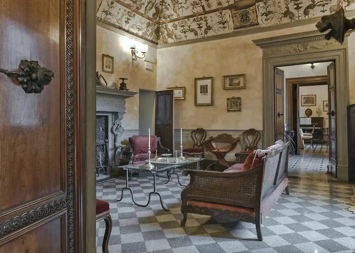 Residenze D'epoca Palazzo Coli Bizzarrini