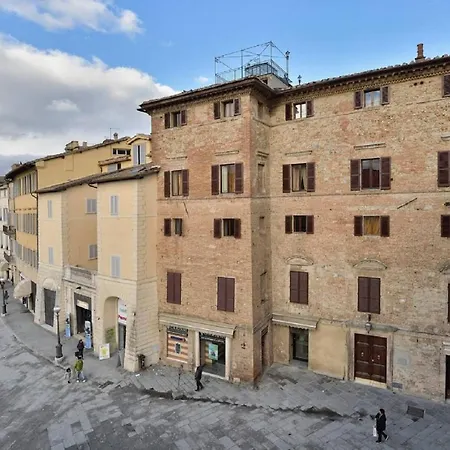 Residenze D'epoca Palazzo Coli Bizzarrini Apartman Siena