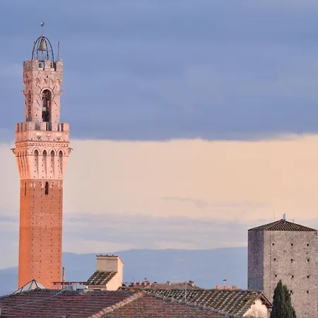 Residenze D'epoca Palazzo Coli Bizzarrini