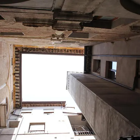 Residenze D'epoca Palazzo Coli Bizzarrini Apartment *