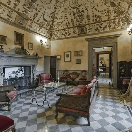 Residenze D'epoca Palazzo Coli Bizzarrini *