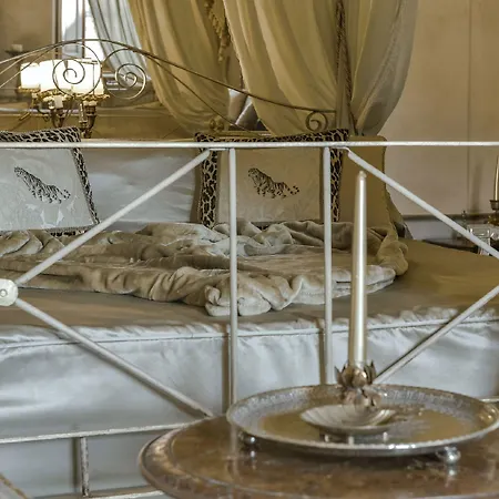 Appartamento Residenze D'epoca Palazzo Coli Bizzarrini Siena