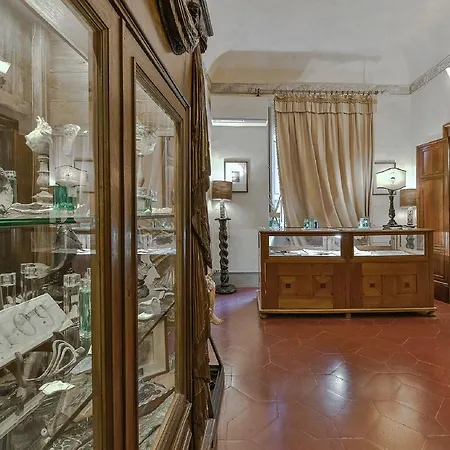 Residenze D'epoca Palazzo Coli Bizzarrini Siena