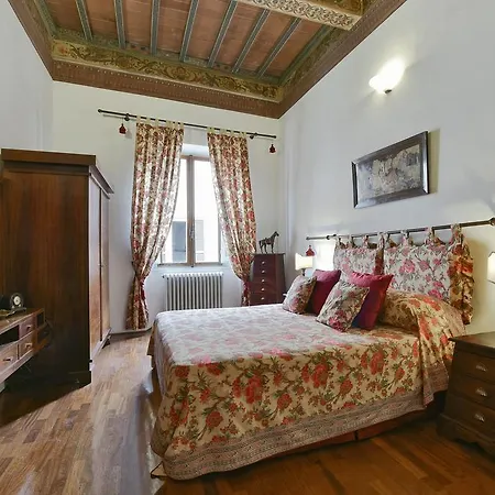 Residenze D'epoca Palazzo Coli Bizzarrini Apartman *