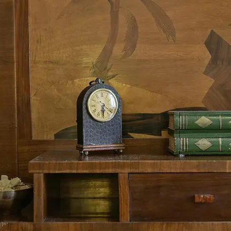 Residenze D'epoca Palazzo Coli Bizzarrini Apartment *