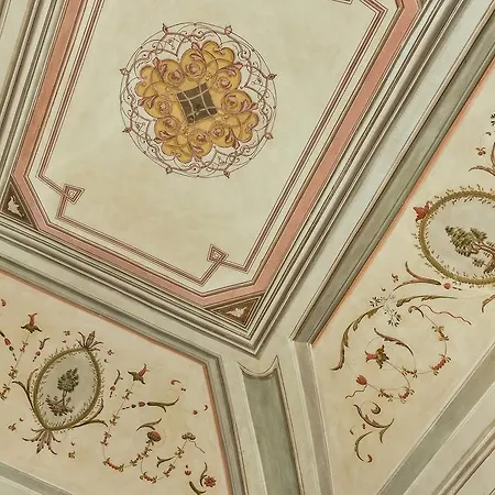 Residenze D'epoca Palazzo Coli Bizzarrini Apartman