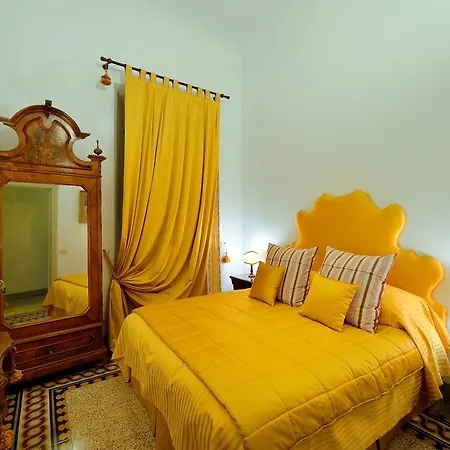 Apartment Residenze D'epoca Palazzo Coli Bizzarrini Siena