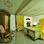 Residenze D'epoca Palazzo Coli Bizzarrini Siena