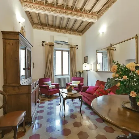Daire Residenze D'epoca Palazzo Coli Bizzarrini *
