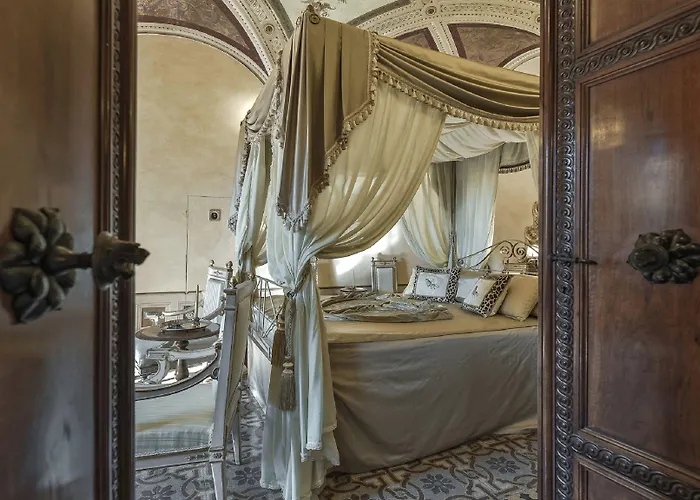 Residenze D'epoca Palazzo Coli Bizzarrini Lejlighed Siena